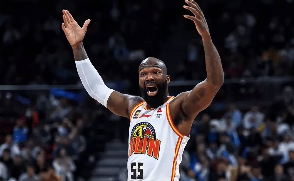 包含尼姆遭遇连败，客场失利继续困境的词条