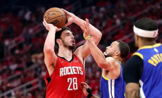 勇士再遭逆转!热火完成绝地大逆袭的简单介绍 勇士再遭逆转!热火完成绝地大逆袭的简单介绍