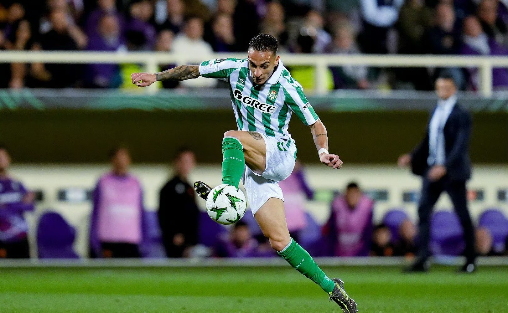 贝蒂斯主场险胜，结束不败纪录