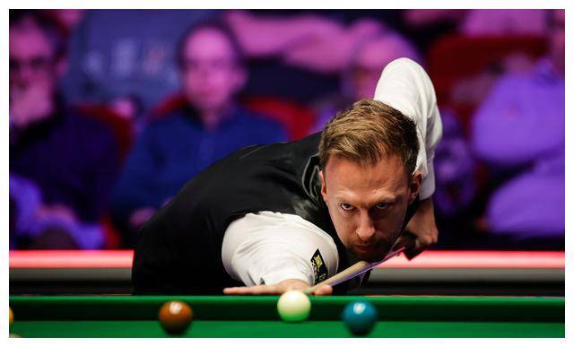 包含夺冠热门倒戈！球队实力受挑战的词条