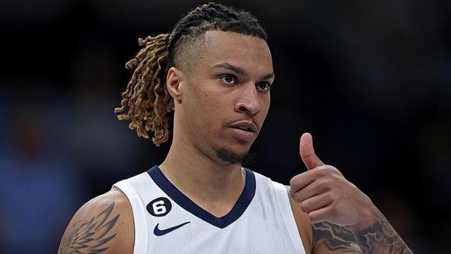 灰熊队主力遭遇伤病困扰，球队整体表现受到影响