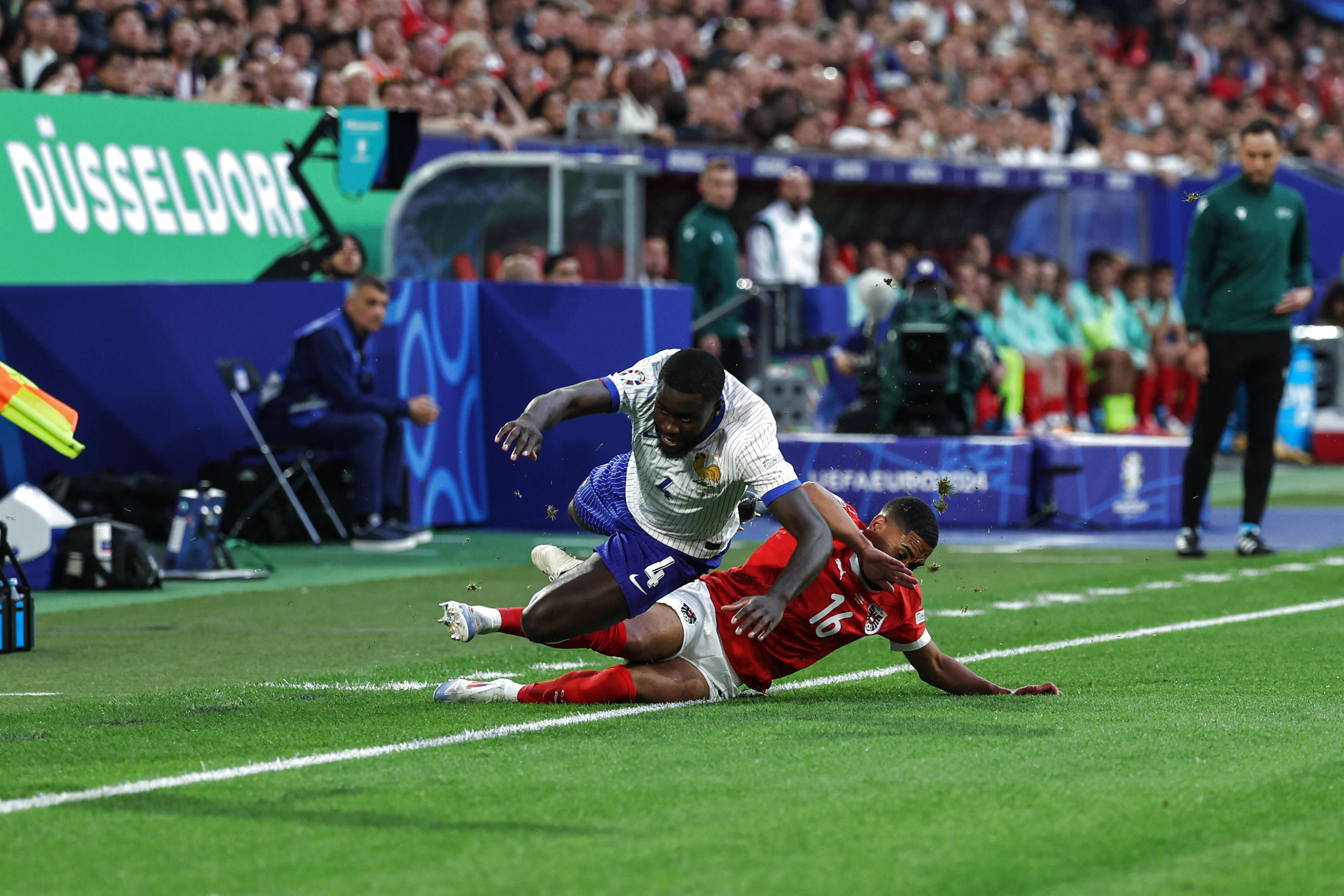 奥地利队在比赛中展现出色水准