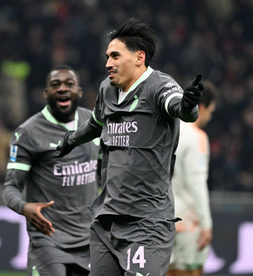 关于尤文图斯客场力挺，AC米兰主场战平那不勒斯的信息