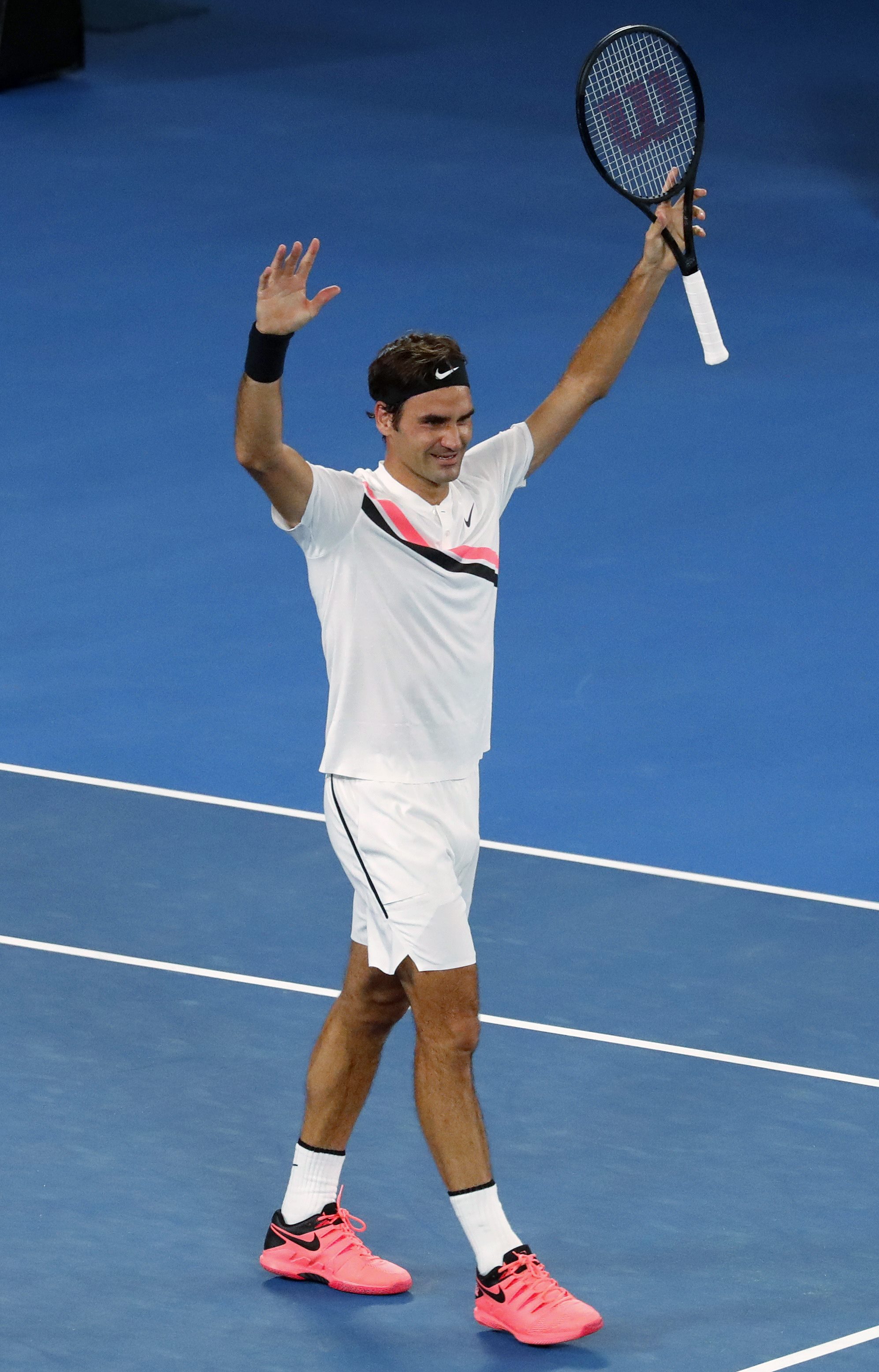 意大利网球队逆转日本网球队，费德勒惊艳世界