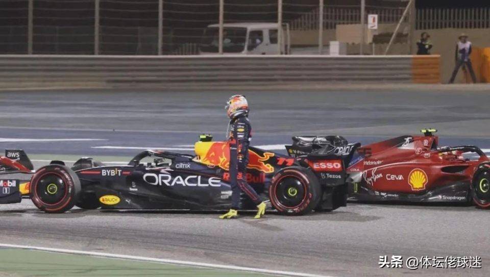 包含红牛二队逆转雷诺车队，汉密尔顿统治全场的词条