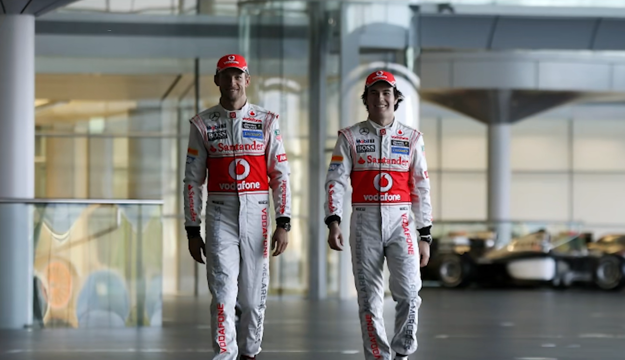 索伯车队翻盘阿斯顿马丁，佩雷兹带队取胜