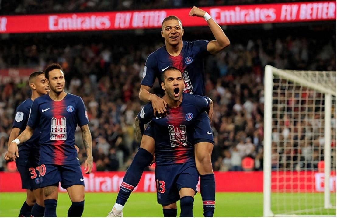 巴黎完胜摩洛哥，蒂亚戈高光表现