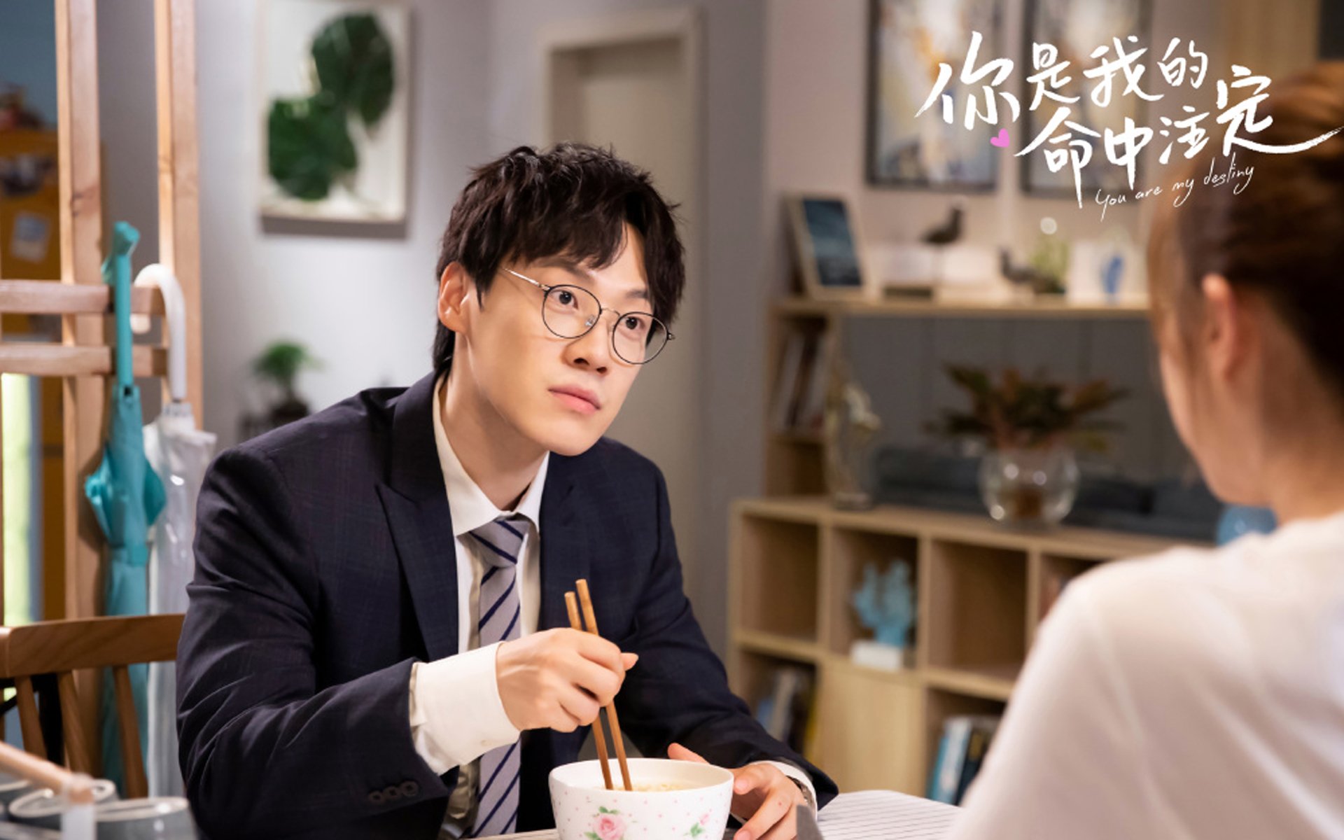 神锋降临！拉齐奥主场恶斗里昂，莱万式数据引爆全场