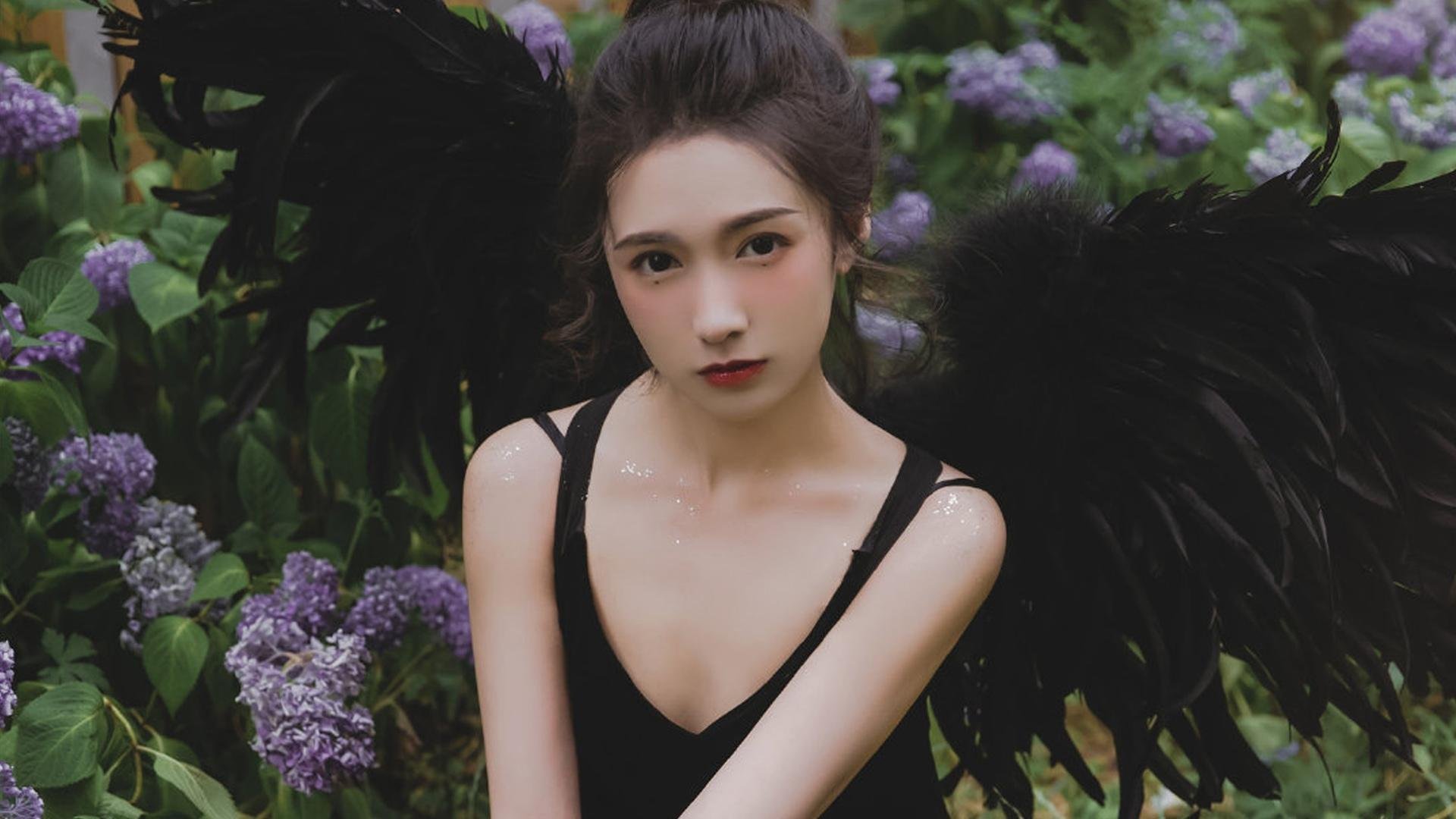 鹈鹕击败雷霆，福克斯化身关键先生锁定胜局