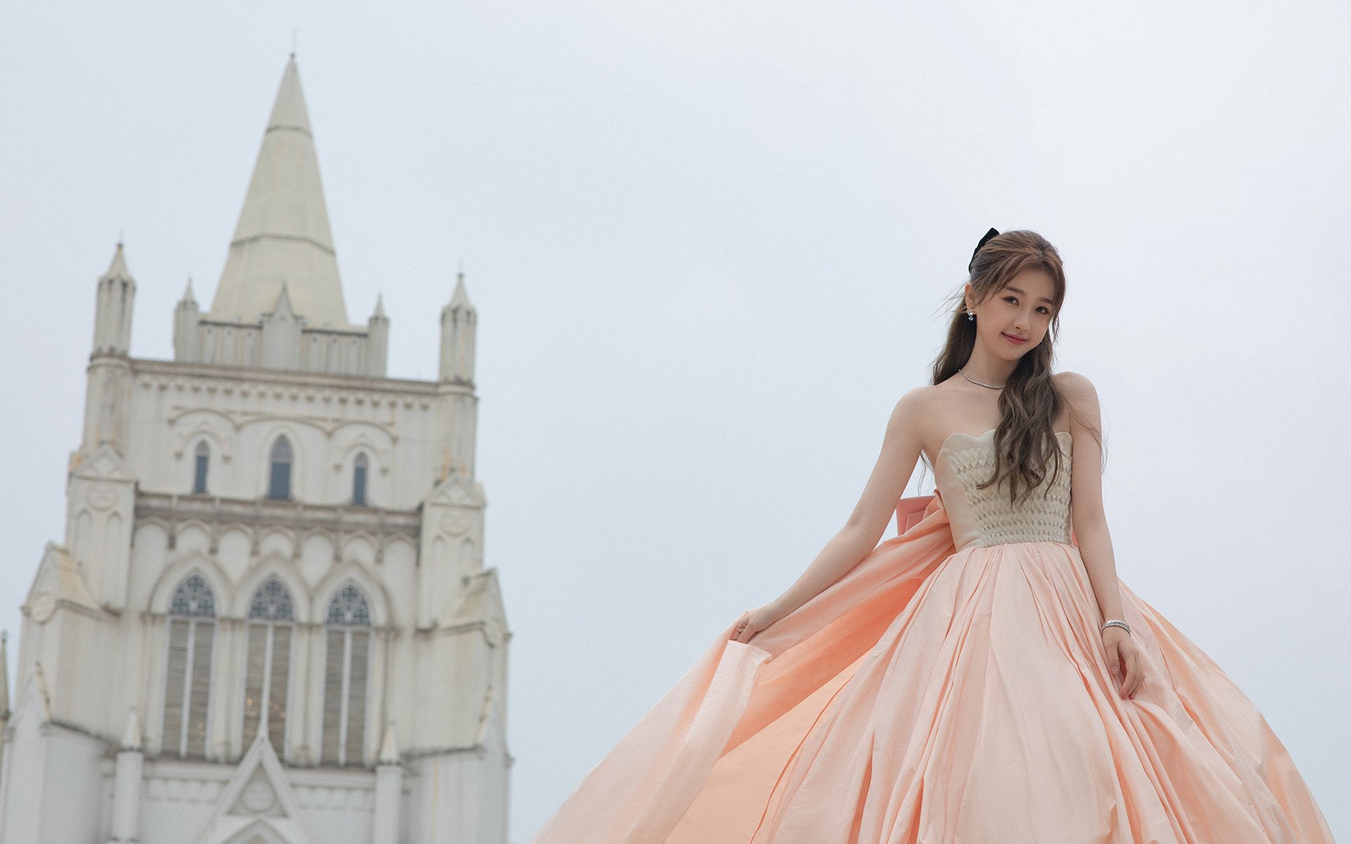 世俱杯奖金-新赛季揭幕战，马里驾驭红牛赛车，巴林之夜稳稳击败韩国劲敌